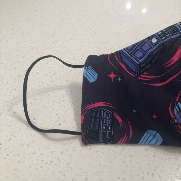 Large Wired Tardis Doctor Who Grey Mask - Picture 4 of 10